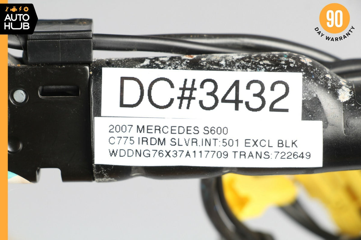 07-14 Mercedes W221 S600 CL550 Front Right Passenger Side Seat Belt Buckle Black - photo 9