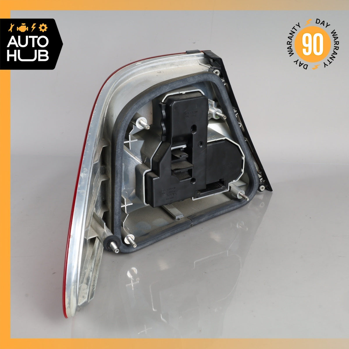 98-03 Mercedes W208 CLK430 Rear Right Taillight Tail Light Lamp Outer OEM - photo 16