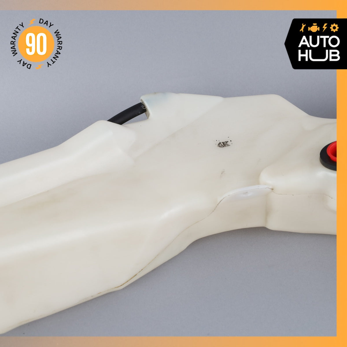 02-07 Maserati M138 Coupe 4200 Headlight Windshield Washer Bottle Tank OEM 67k - photo 3