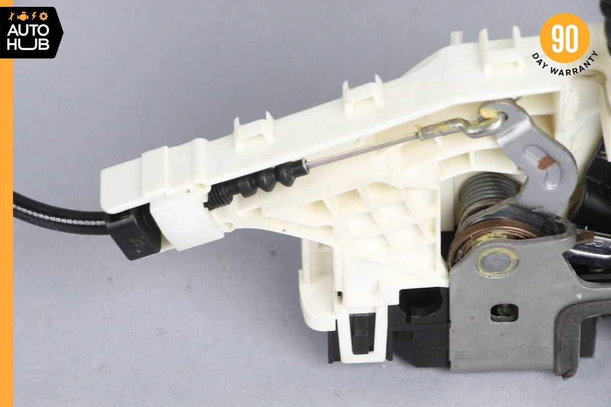 08-14 Mercedes W204 C250 C350 Front Right Side Door Lock Latch Actuator OEM 81k - photo 8