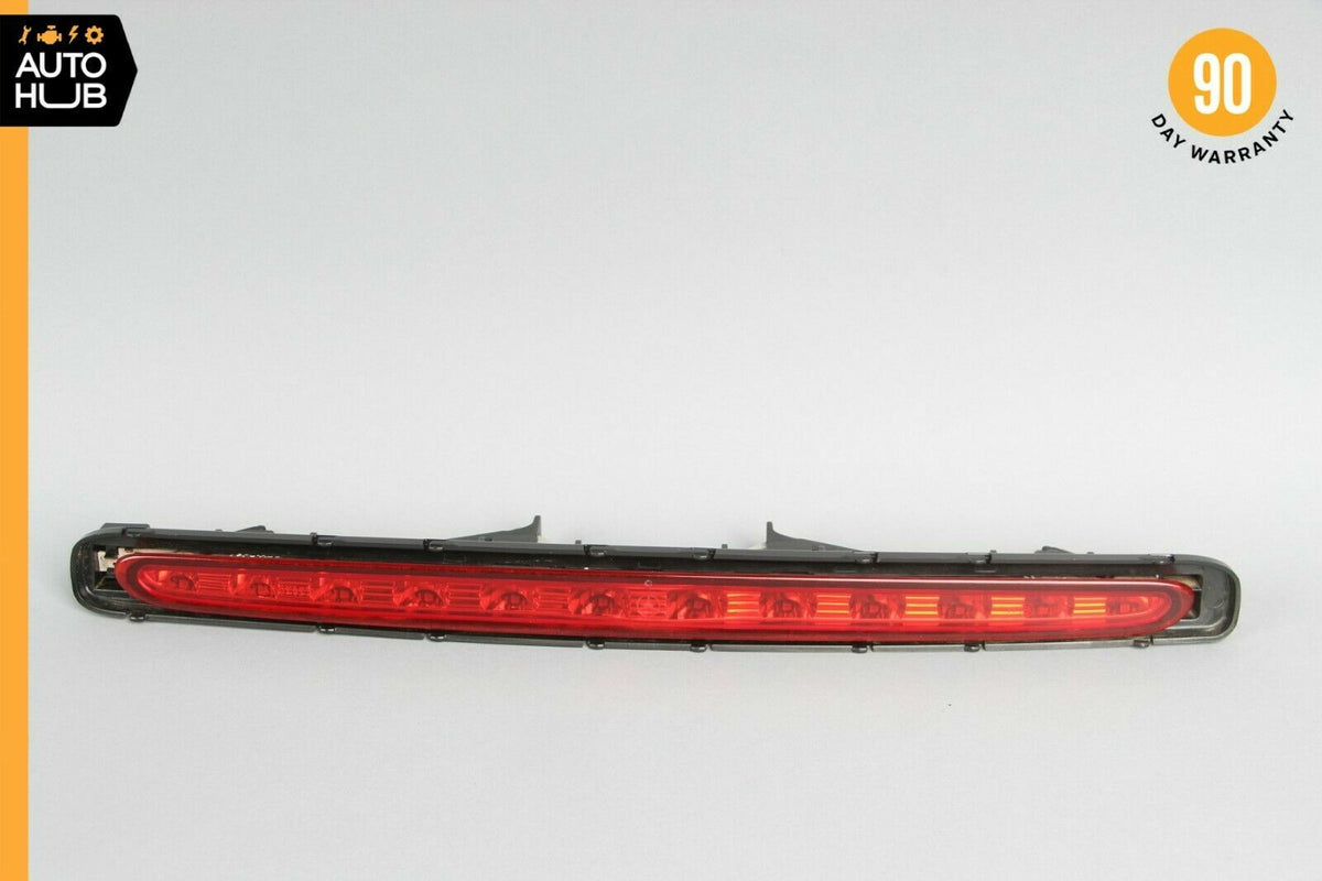 07-09 Mercedes W211 E350 E550 E320 Sedan 3rd Third Brake Stop Light Lamp OEM - photo 1