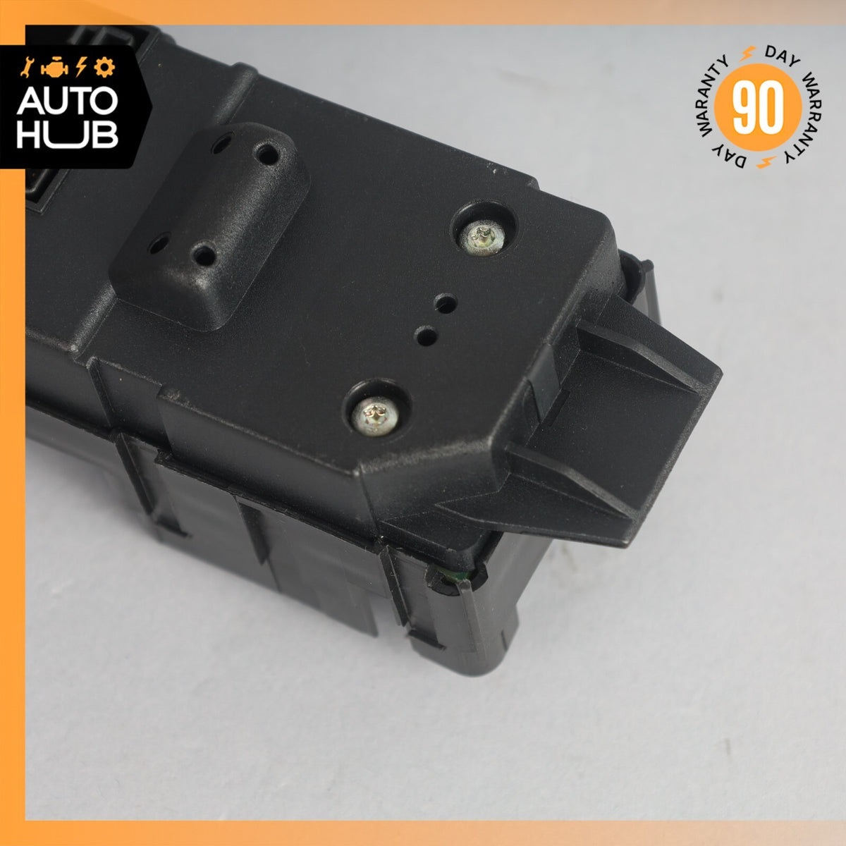 08-19 Maserati GranTurismo S M145 Right Side Window Switch Control OEM - photo 8