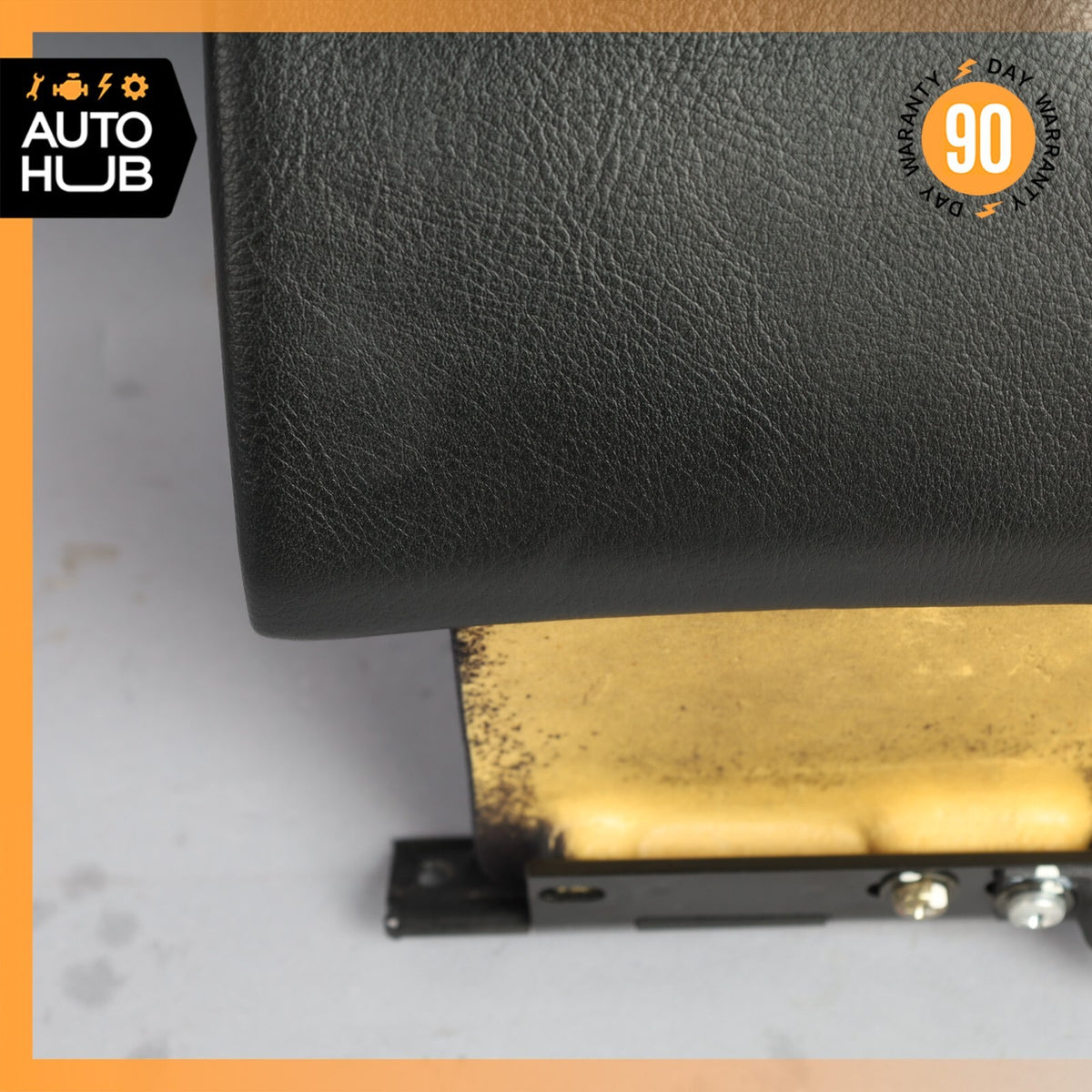 02-07 Maserati Spyder 4200 M138 CC Dashboard Dash Glove Box Glovebox Black OEM - photo 5