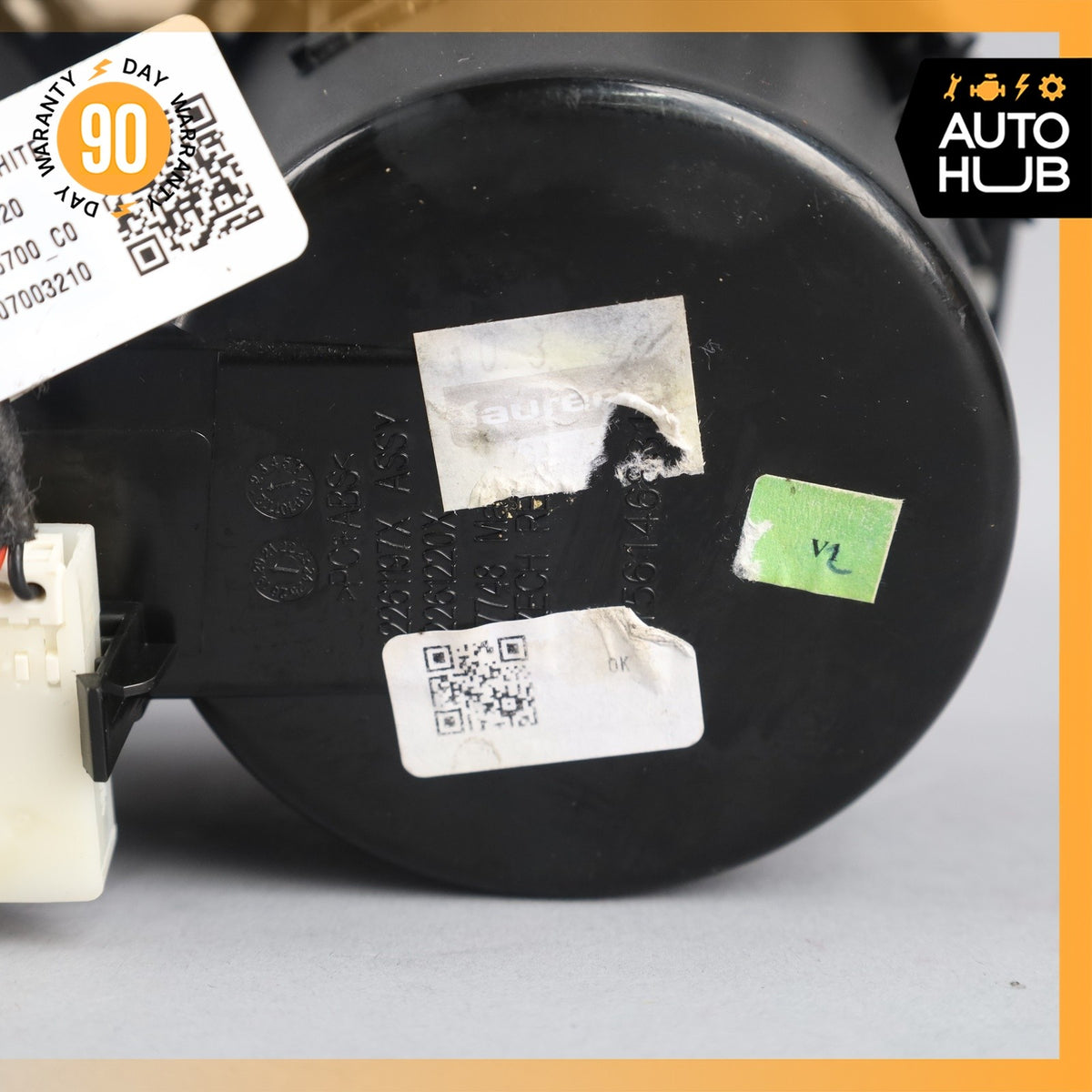 17-23 Alfa Romeo 952 Giulia Center Console Cup Holder Compartment OEM 47k - photo 11