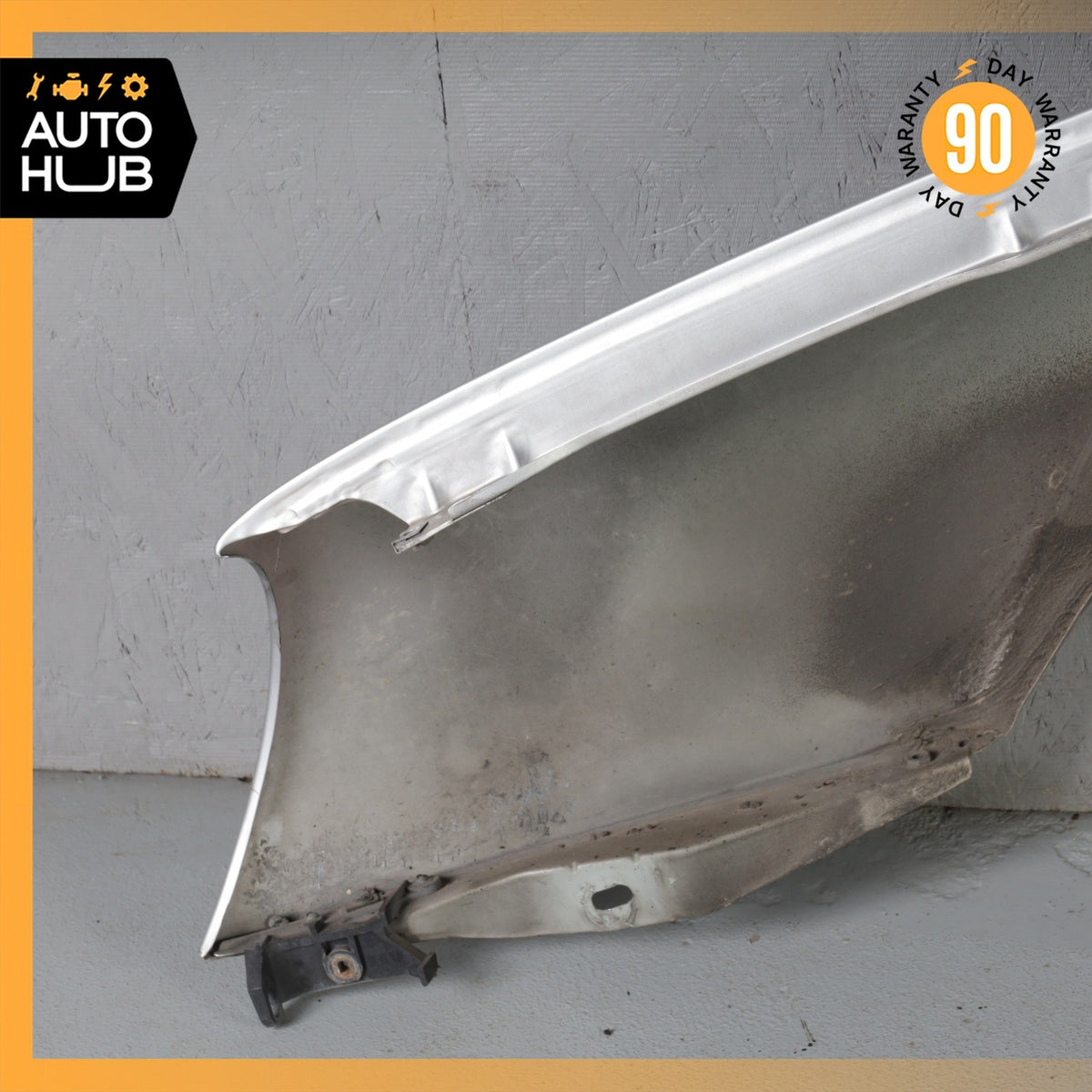 00-03 Mercedes W208 CLK320 CLK430 CLK55 AMG Fender Front Right Side OEM - photo 16