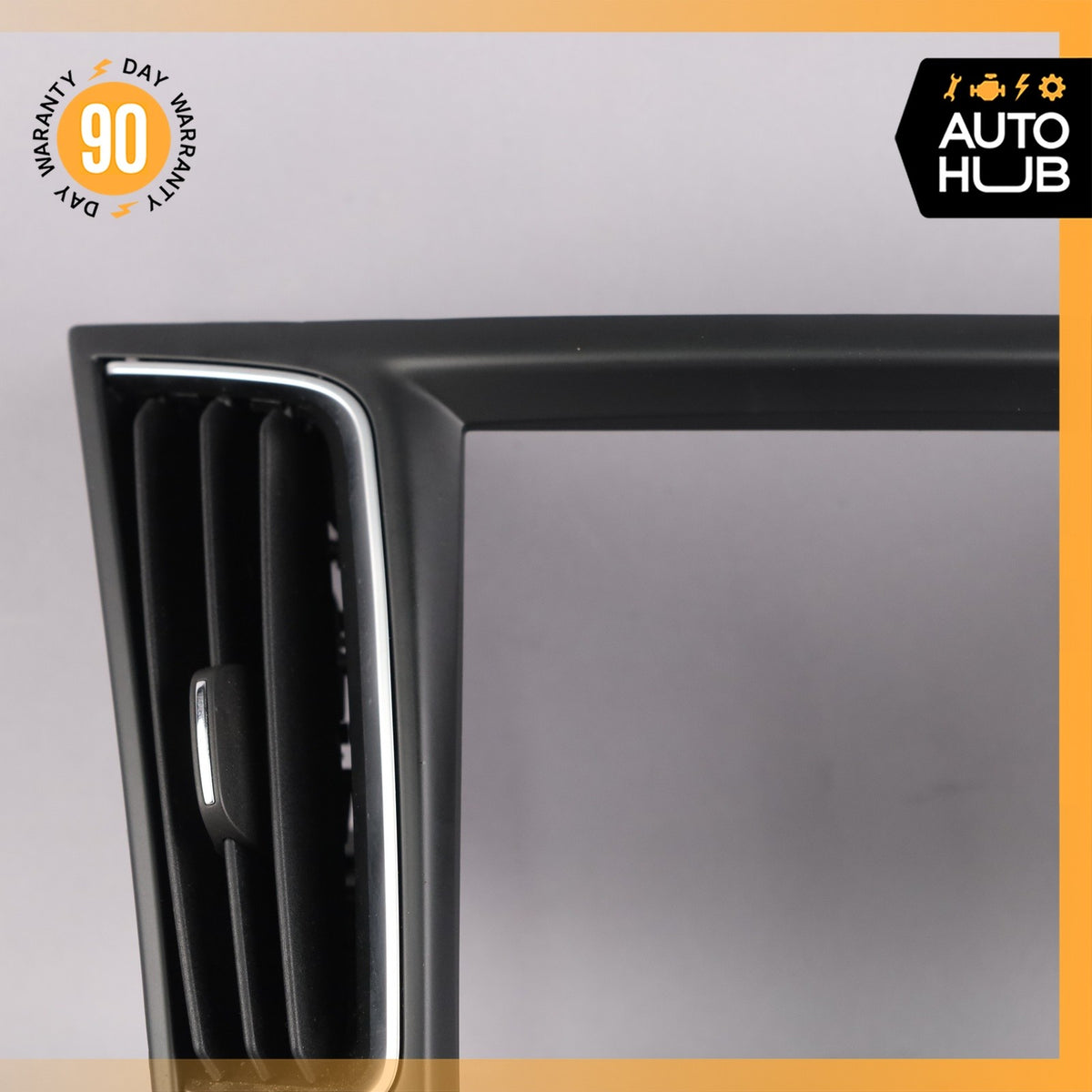 Maserati Levante Center Dash Air Vent Grille Screen Frame Trim Panel OEM 89k - photo 3