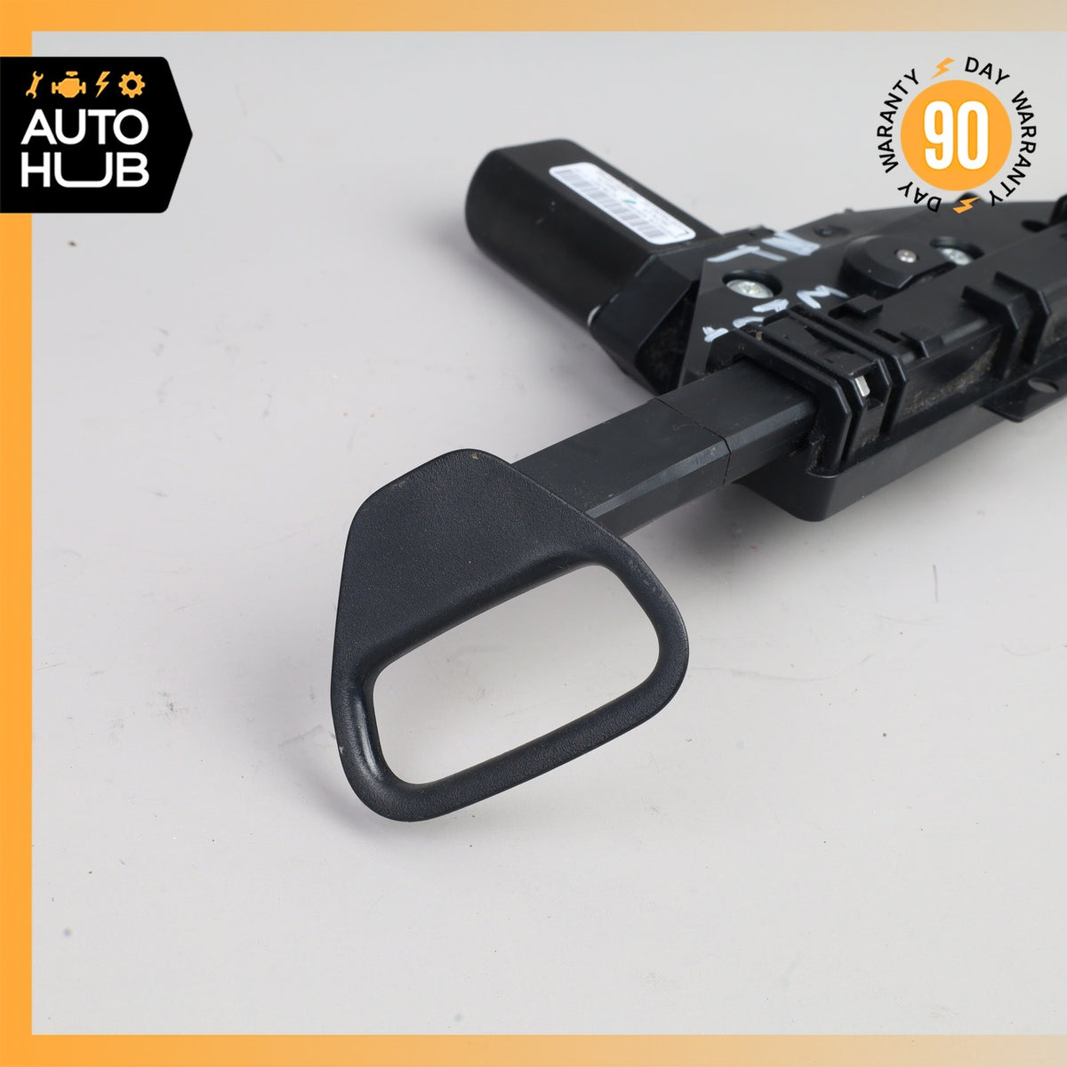 10-17 Mercedes W207 E350 E400 Convertible Left Seat Belt Feeder Motor OEM - photo 8