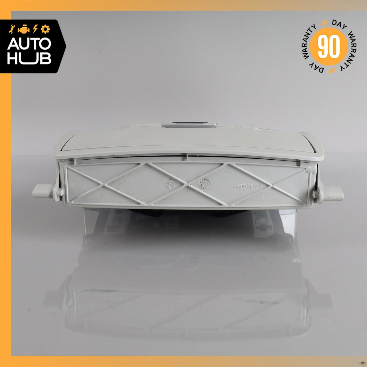 Mercedes W242 B250e Front Overhead Dome Light Lamp Gray OEM - photo 10