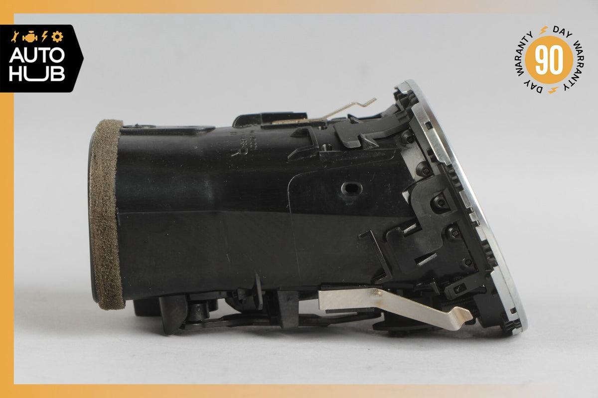 12-14 Mercedes W204 C250 C300 C350 Dash AC A/C Air Vent Grill Right Side OEM - photo 6