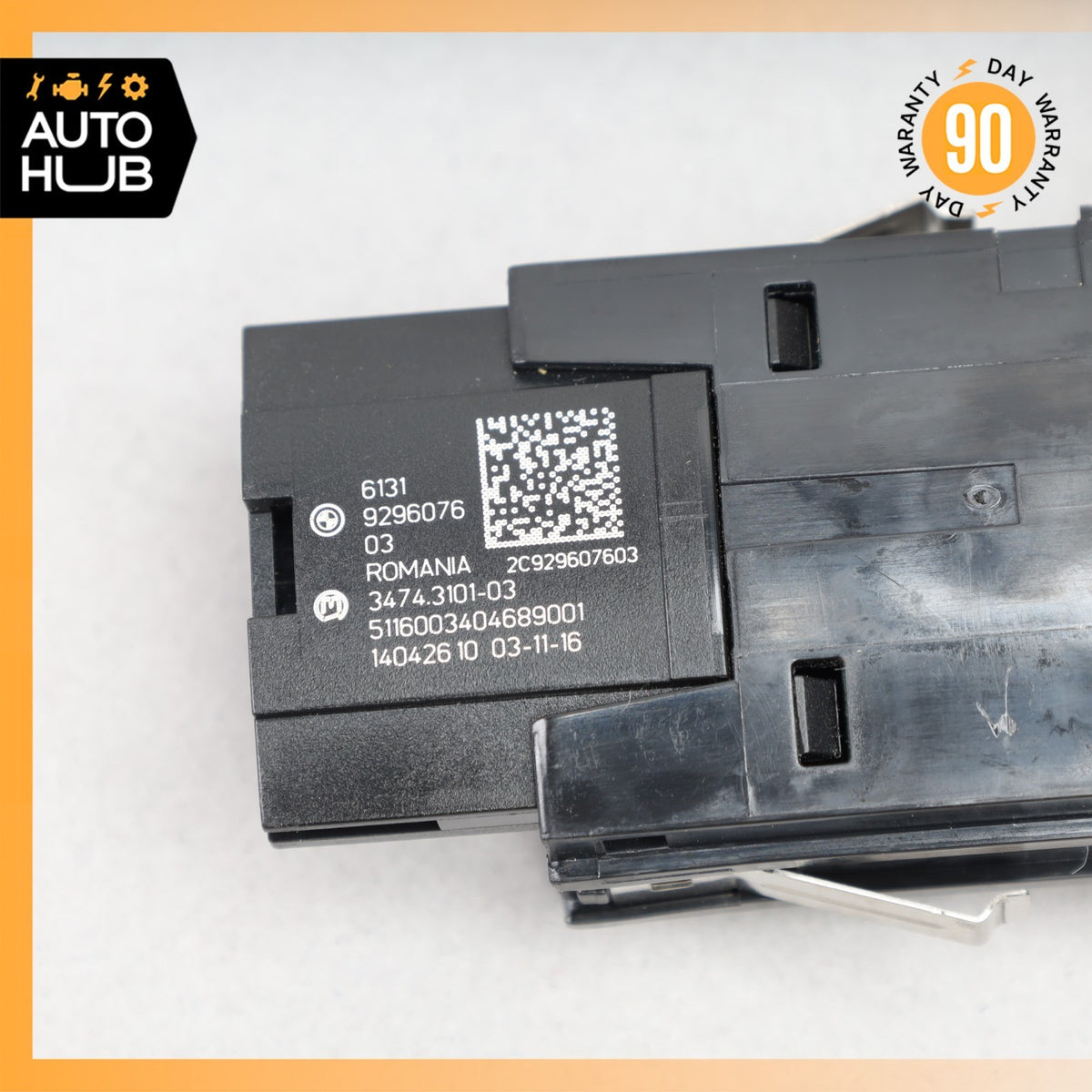 BMW G12 740Li Emergency Hazard Control Switch 61319296076 OEM - photo 3
