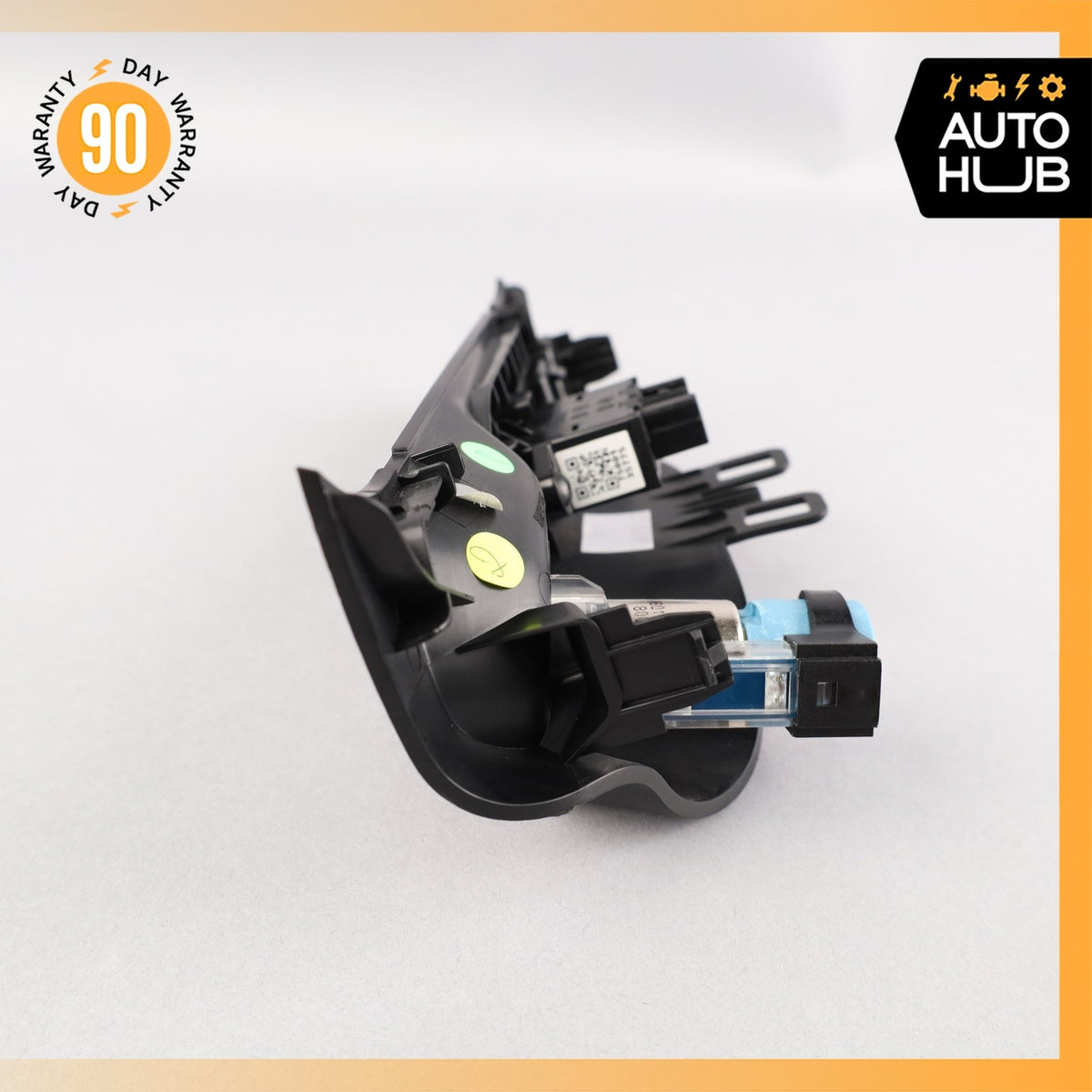 17-23 Alfa Romeo 952 Giulia Dashboard Socket USB Port OEM 49k - photo 7