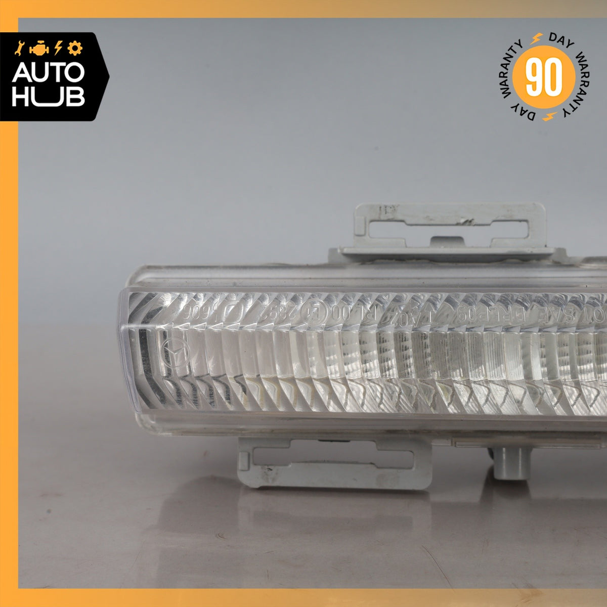 Mercedes W207 E350 Front Right Side LED Daytime Running Fog Light 2049069000 OEM - photo 4