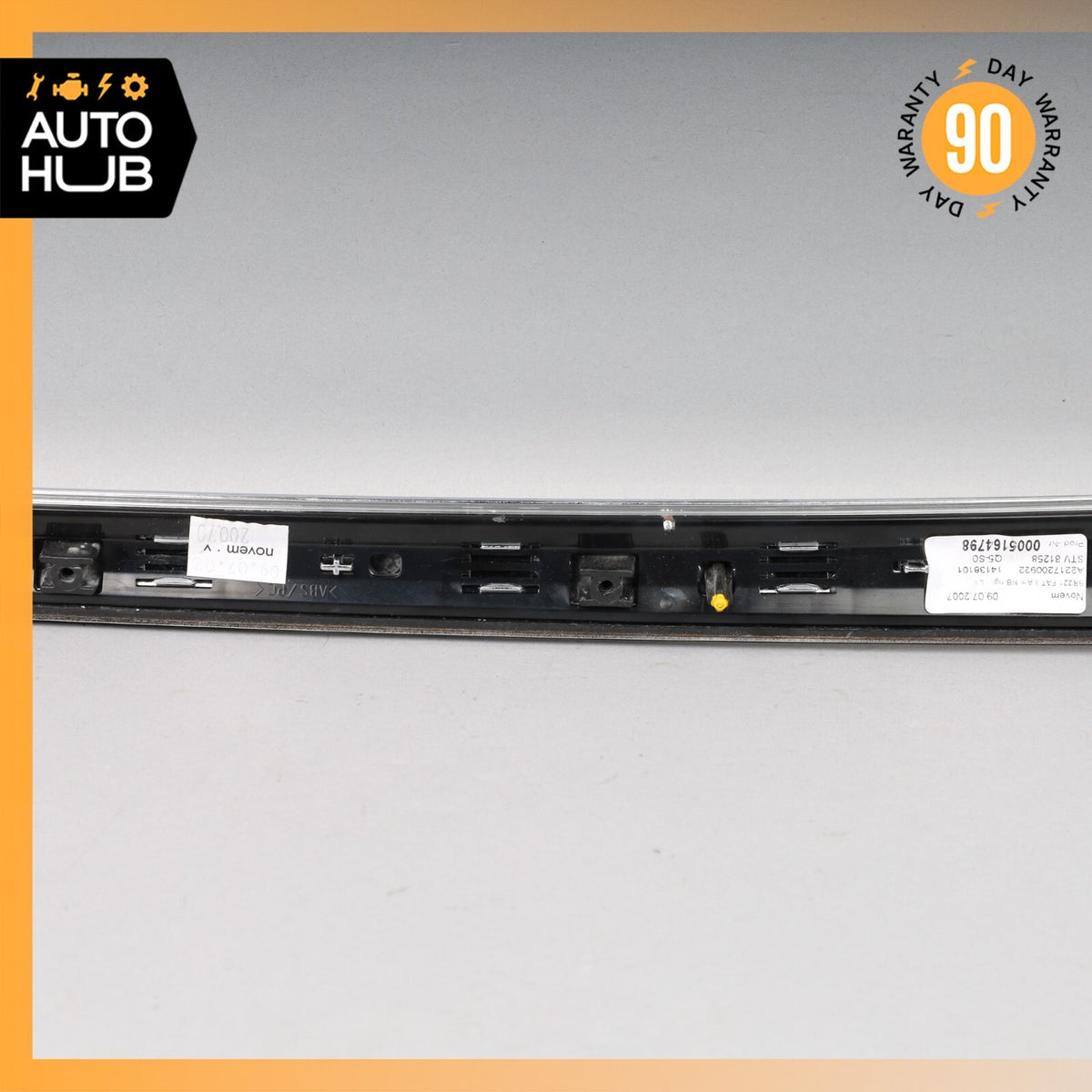 07-09 Mercedes W221 S550 S63 AMG Front Left Side Door Panel Trim 2217200922 OEM - photo 9