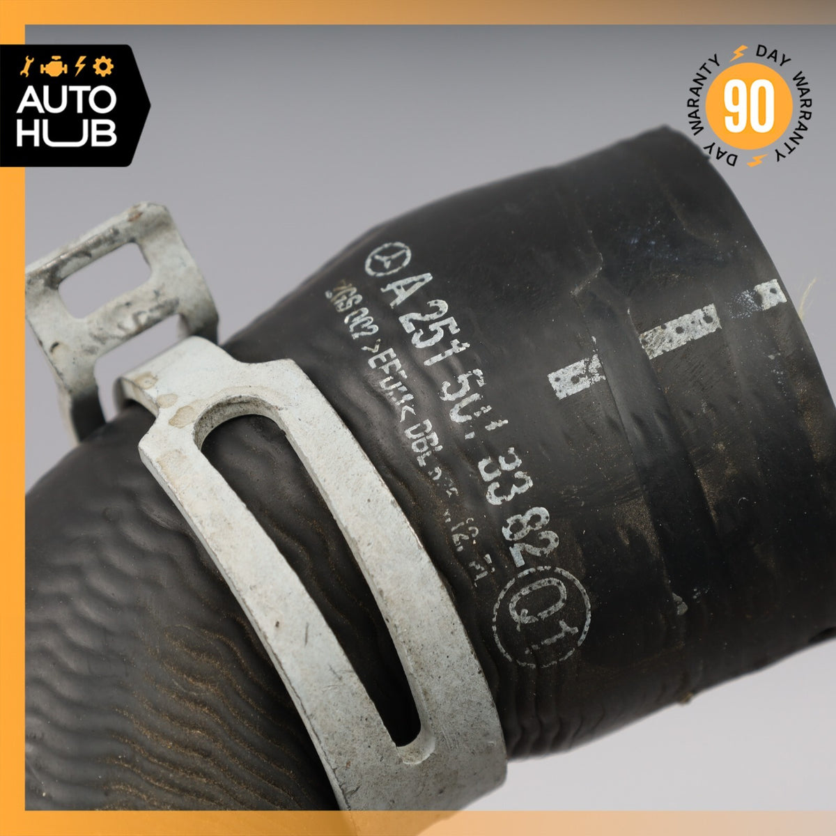 07-13 Mercedes W251 R350 R320 Diesel Radiator Coolant Hose Pipe 2515018382 OEM - photo 11