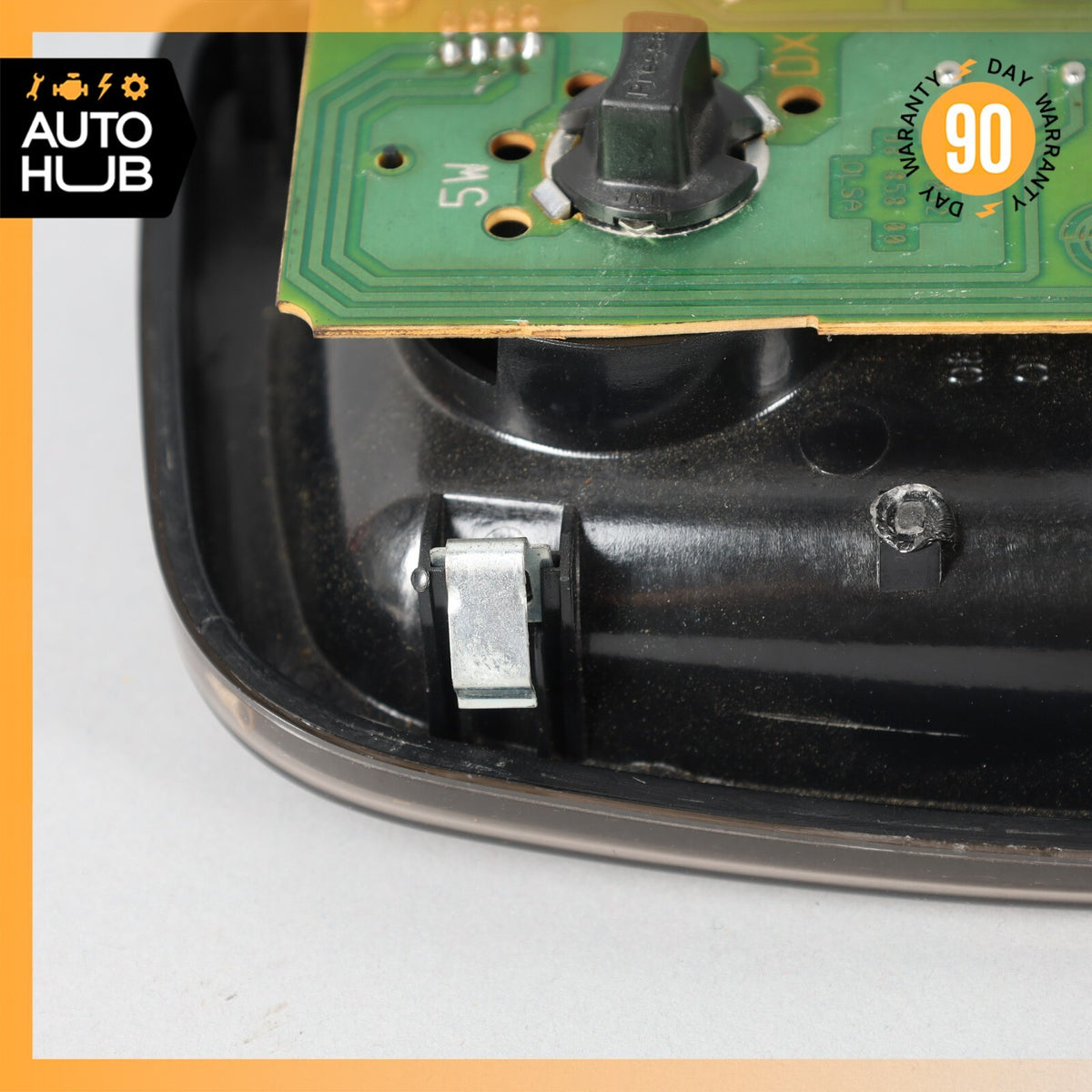 03-19 Maserati Quattroporte M139 Interior Overhead Dome Light Lamp 990096 OEM - photo 12
