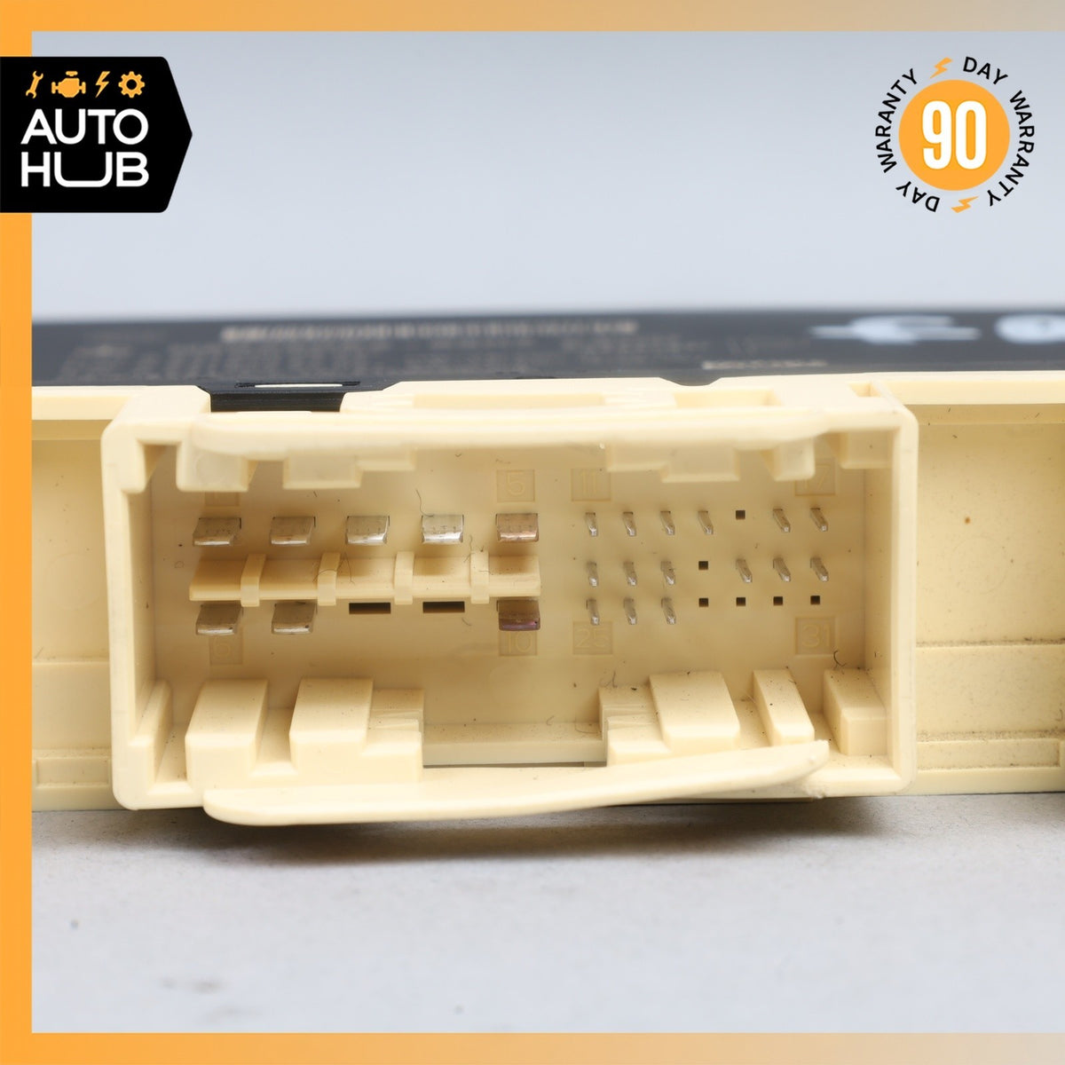 13-20 Mercedes R231 SL550 SL400 Seat Control Module Front Right 2319000503 OEM - photo 6