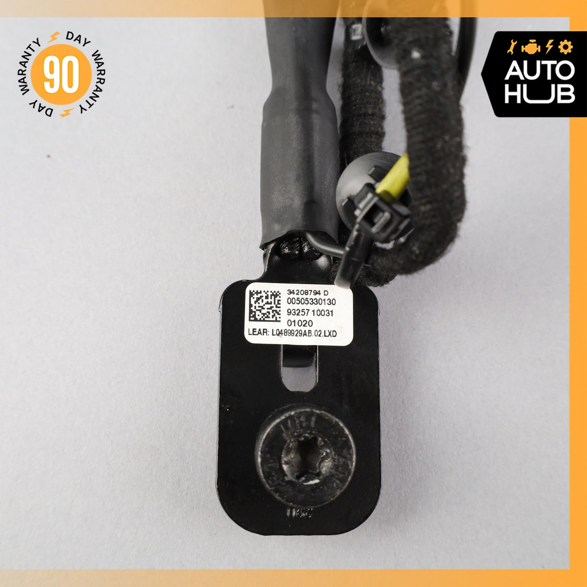 17-26 Alfa Romeo 952 Giulia Front Side Seat Belt Seatbelt Buckle OEM 49k - photo 9