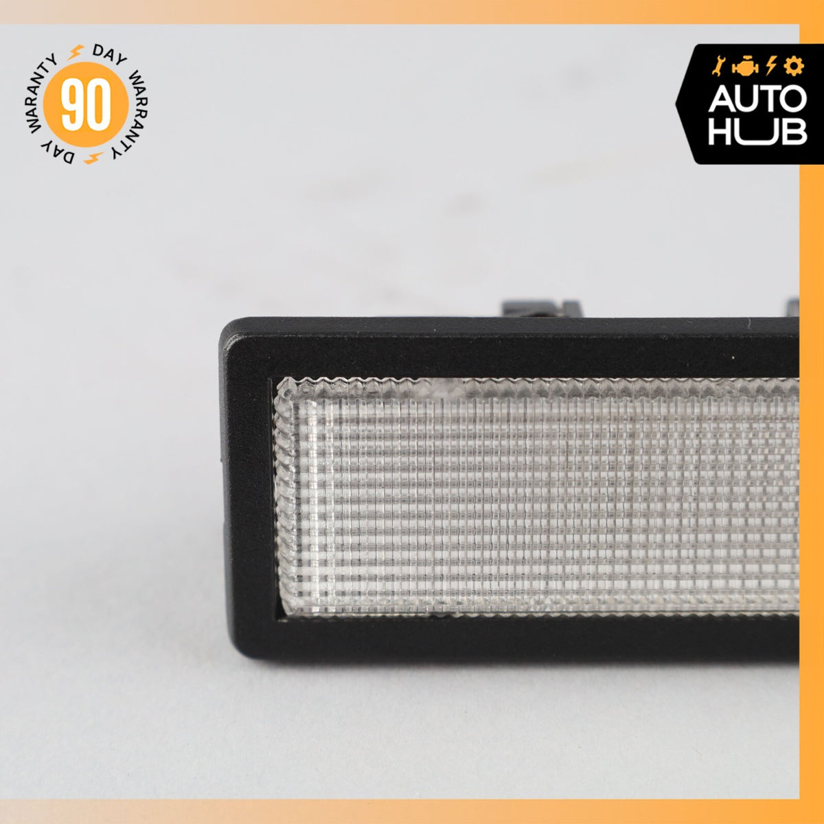 Aston Martin DB7 Vantage Rear Trunk Lid Interior Light Lamp OEM 23k - photo 2