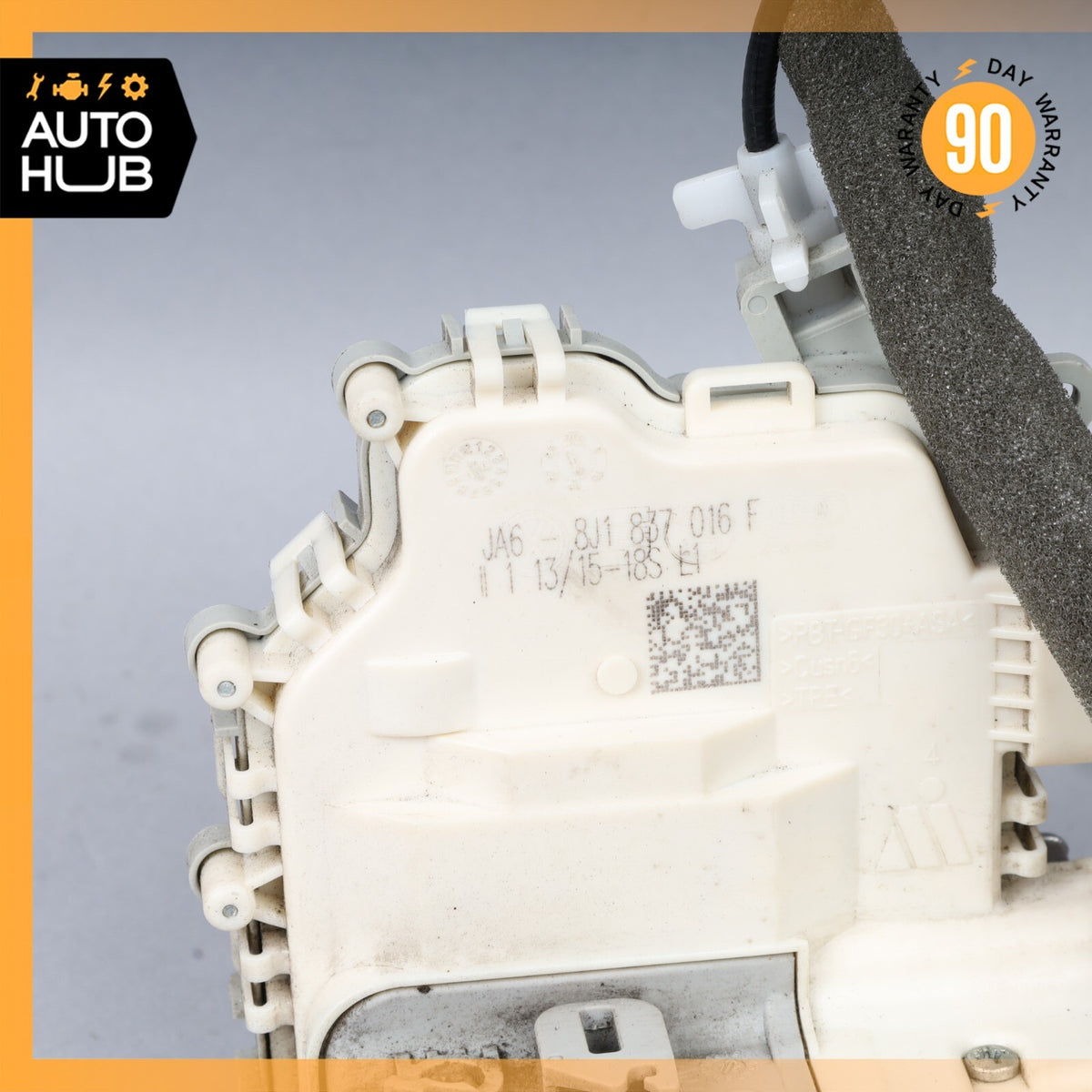 2015 Porsche Macan S 95B Front Right Passenger Side Door Lock Latch Actuator OEM - photo 3