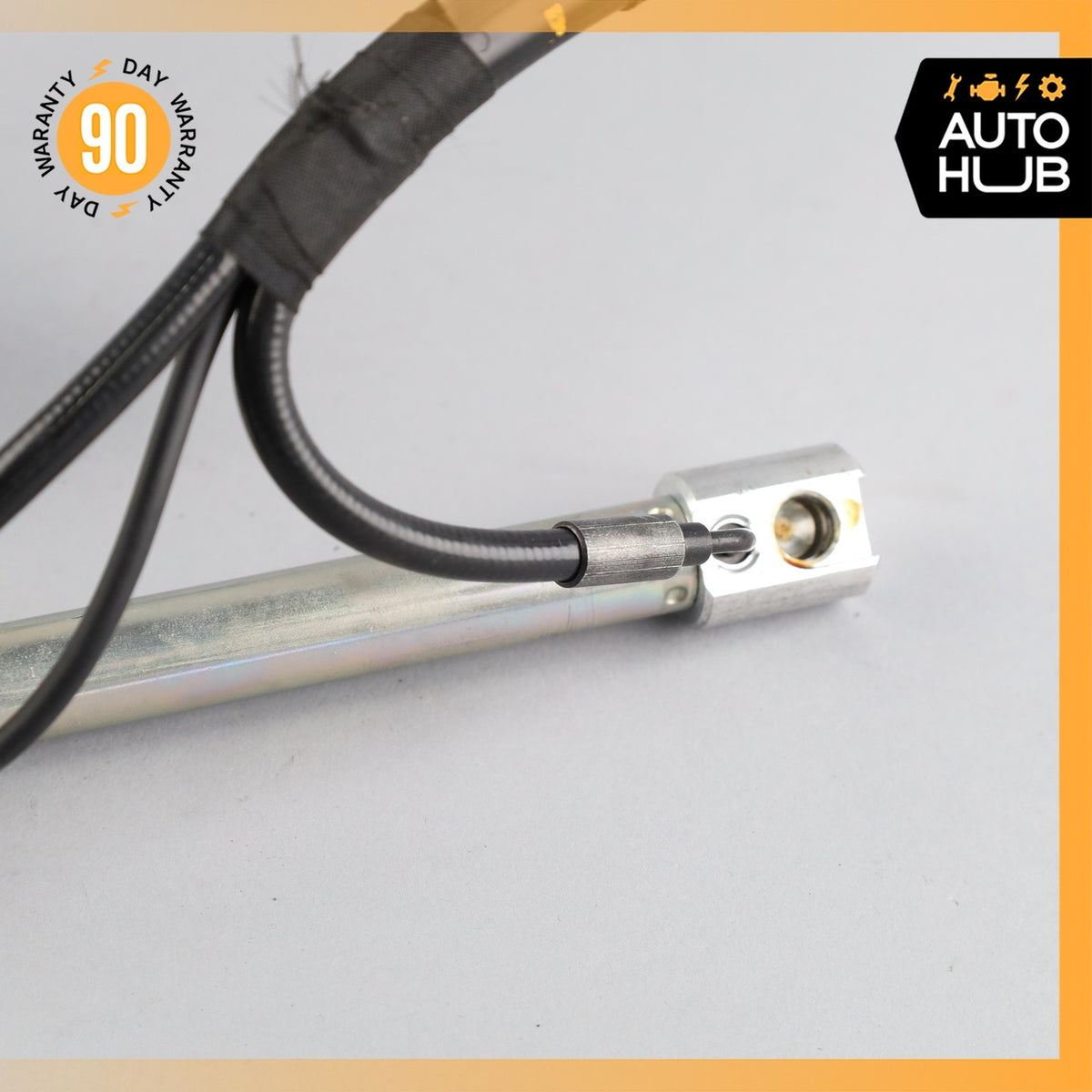Mercedes W221 S550 Trunk Lid Locking Hydraulic Pull Down Pump w/ Foam Case OEM - photo 12