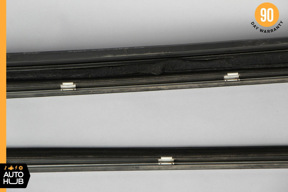 07-13 Mercedes W216 CL550 CL65 AMG Sealing Rail Left Rear Side Window 2166700138 - photo 9