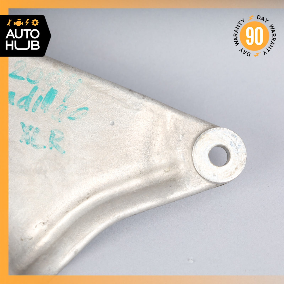 04-09 Cadillac XLR 4.6L V8 Engine Carrier Mount Bracket Left Driver Side OEM - photo 4