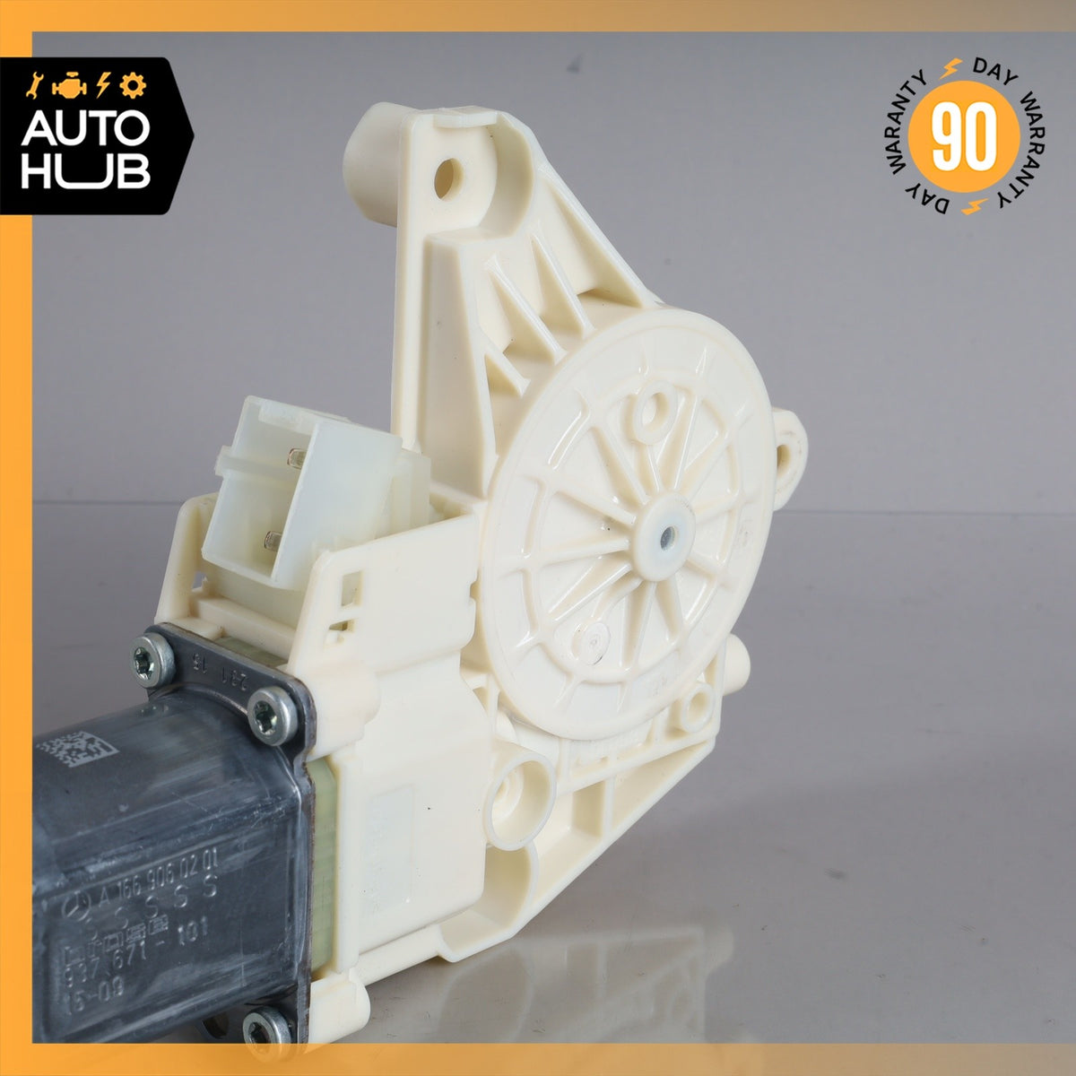 Mercedes W222 S550e Window Regulator Motor Front Right Side 1669060201 OEM - photo 3