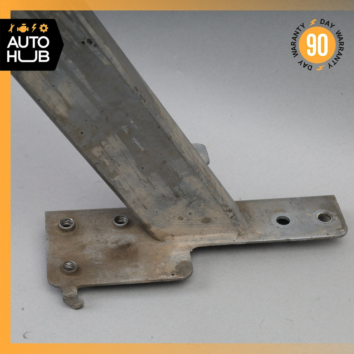 Mercedes W205 C300 Front Left Radiator Bracket Support 2056207900 OEM - photo 8