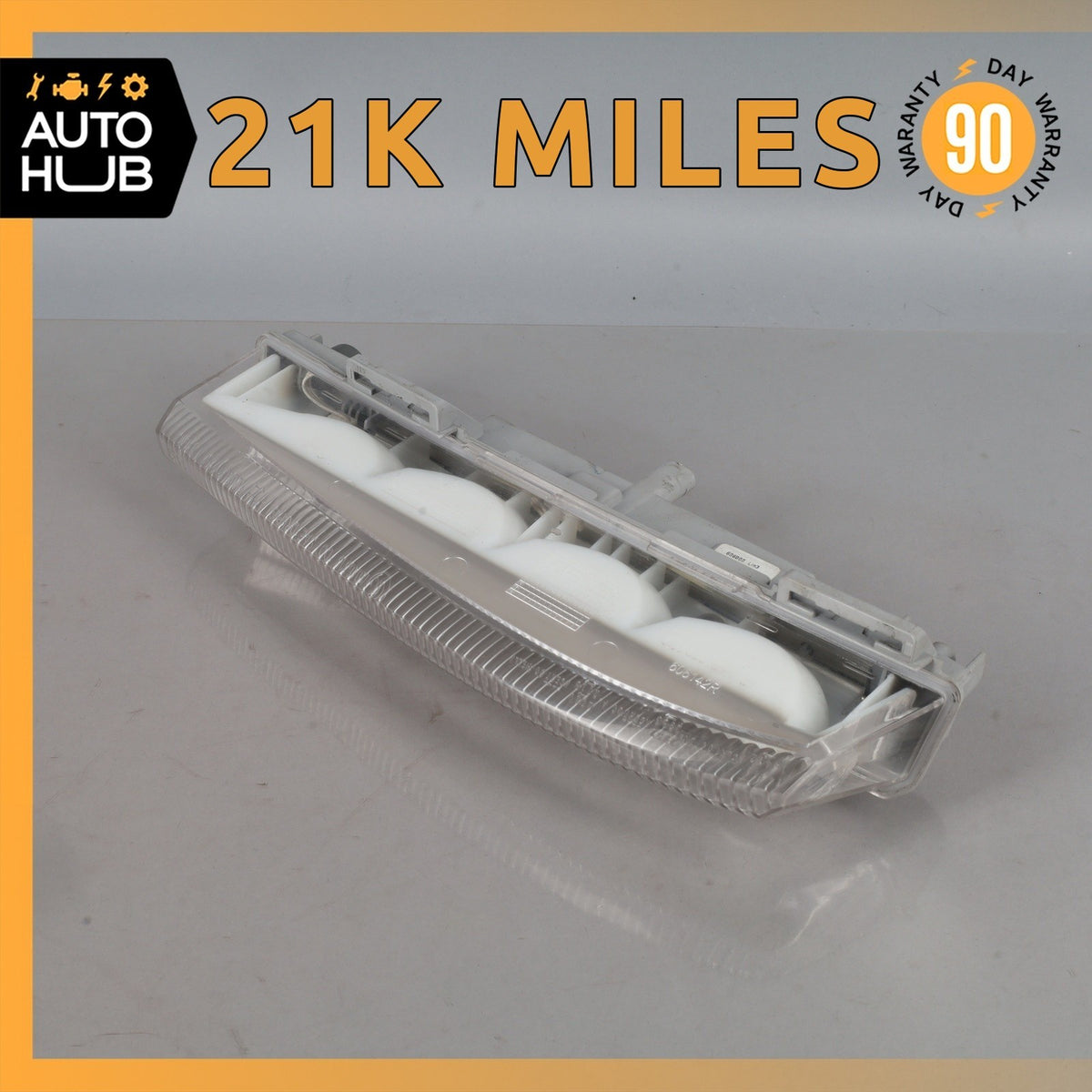 Mercedes W207 E350 Front Right Side LED Daytime Running Fog Light 2049069000 OEM - photo 1