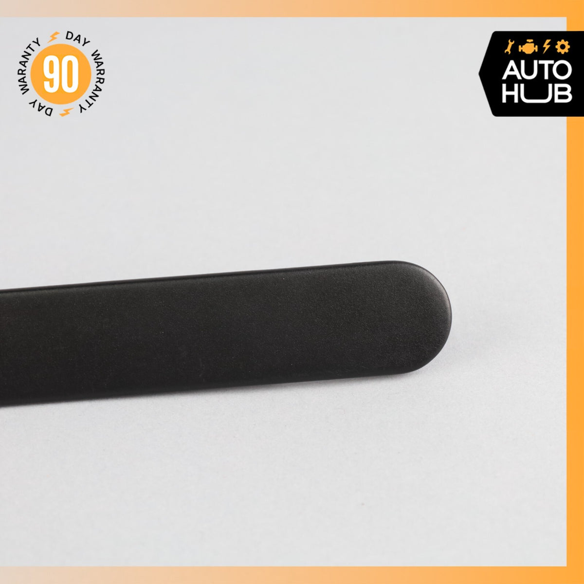 2002 Maserati Coupe 4200 GT M138 Right Passenger Side Door Molding Trim OEM 50k - photo 5