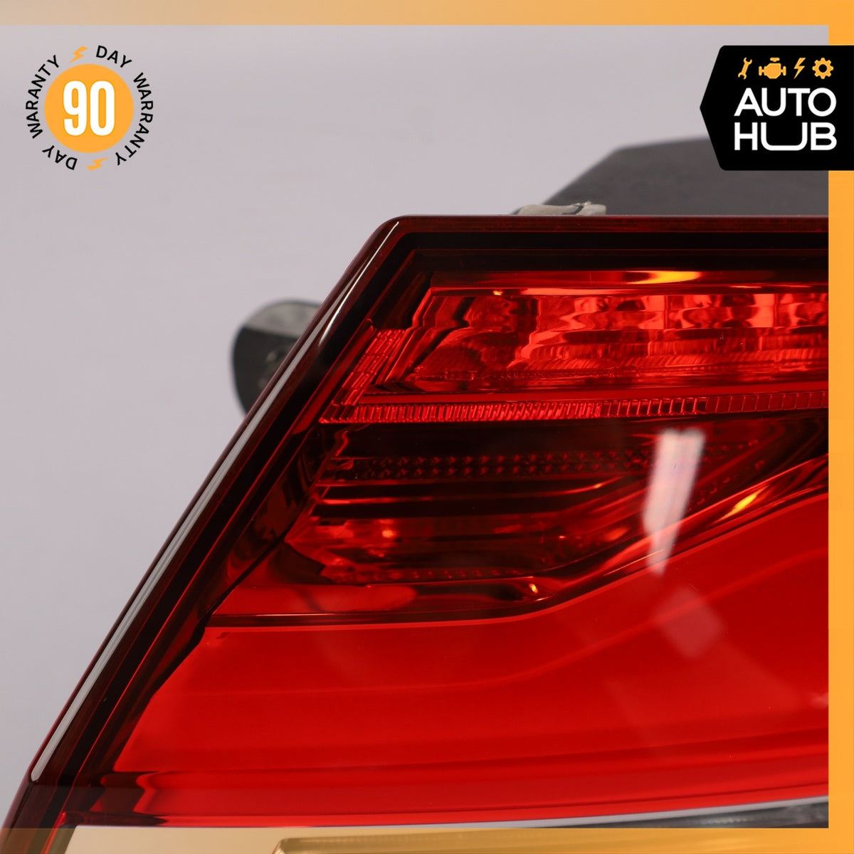 15-18 Audi D4 A8L Rear Right Side Outer Tail Light Lamp LED 4H0945096J OEM - photo 3