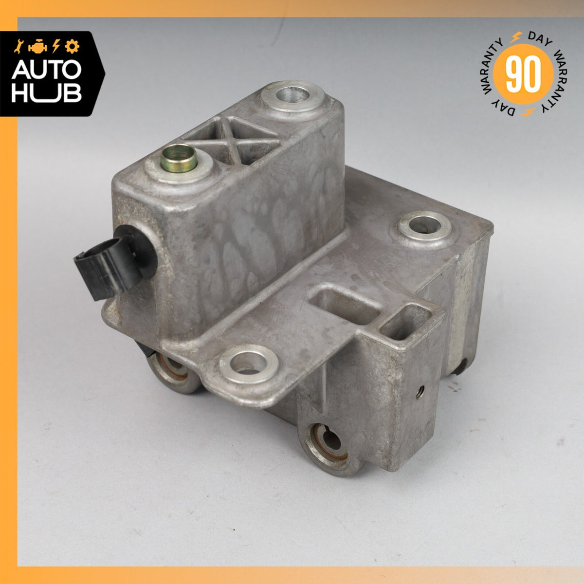 03-18 Bentley Continental GT GTC Flying Spur Power Steering Pump Bracket OEM - photo 4
