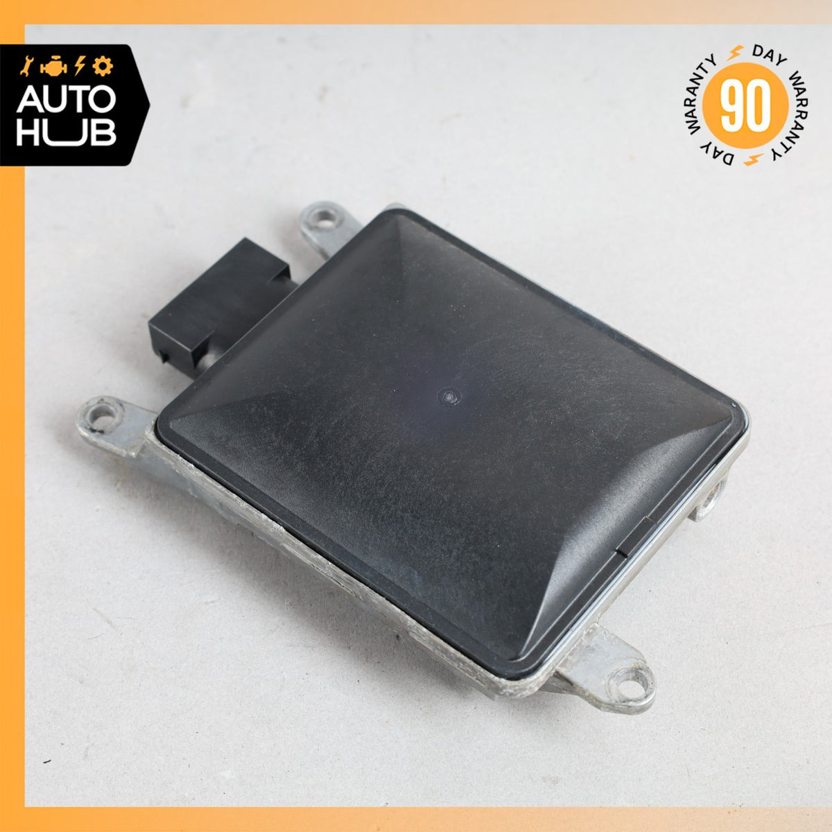 Porsche Cayenne 958 Rear Left Lane Assist Blind Spot Radar Sensor OEM 80k - photo 3