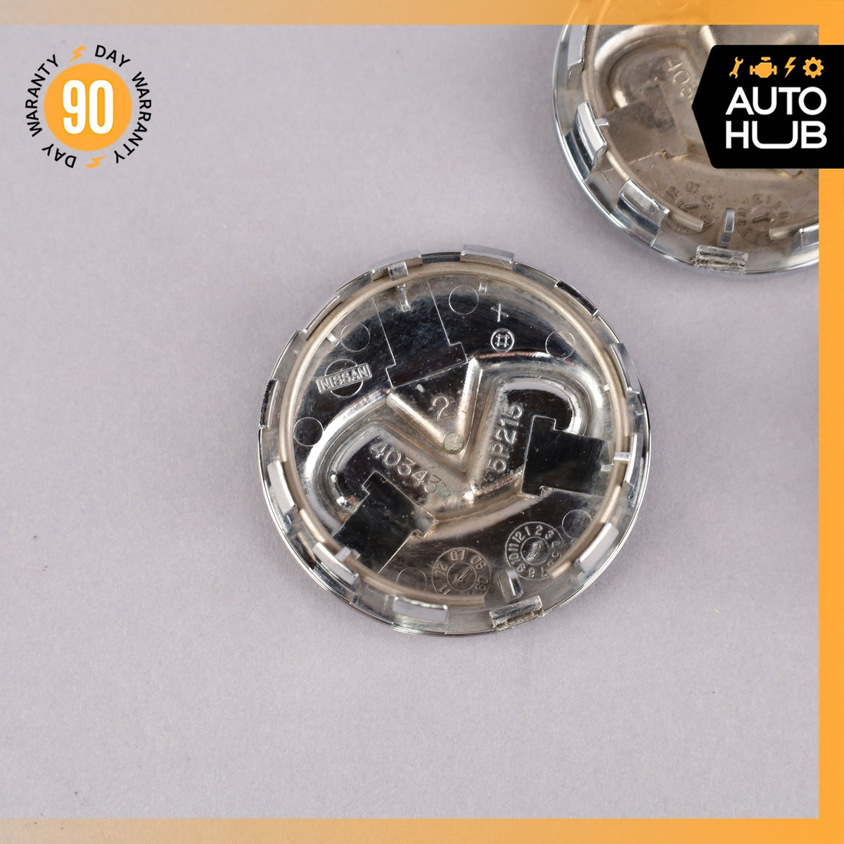 08-13 Infinity G37 Wheel Centre Cap Set of 4 OEM 77k - photo 8