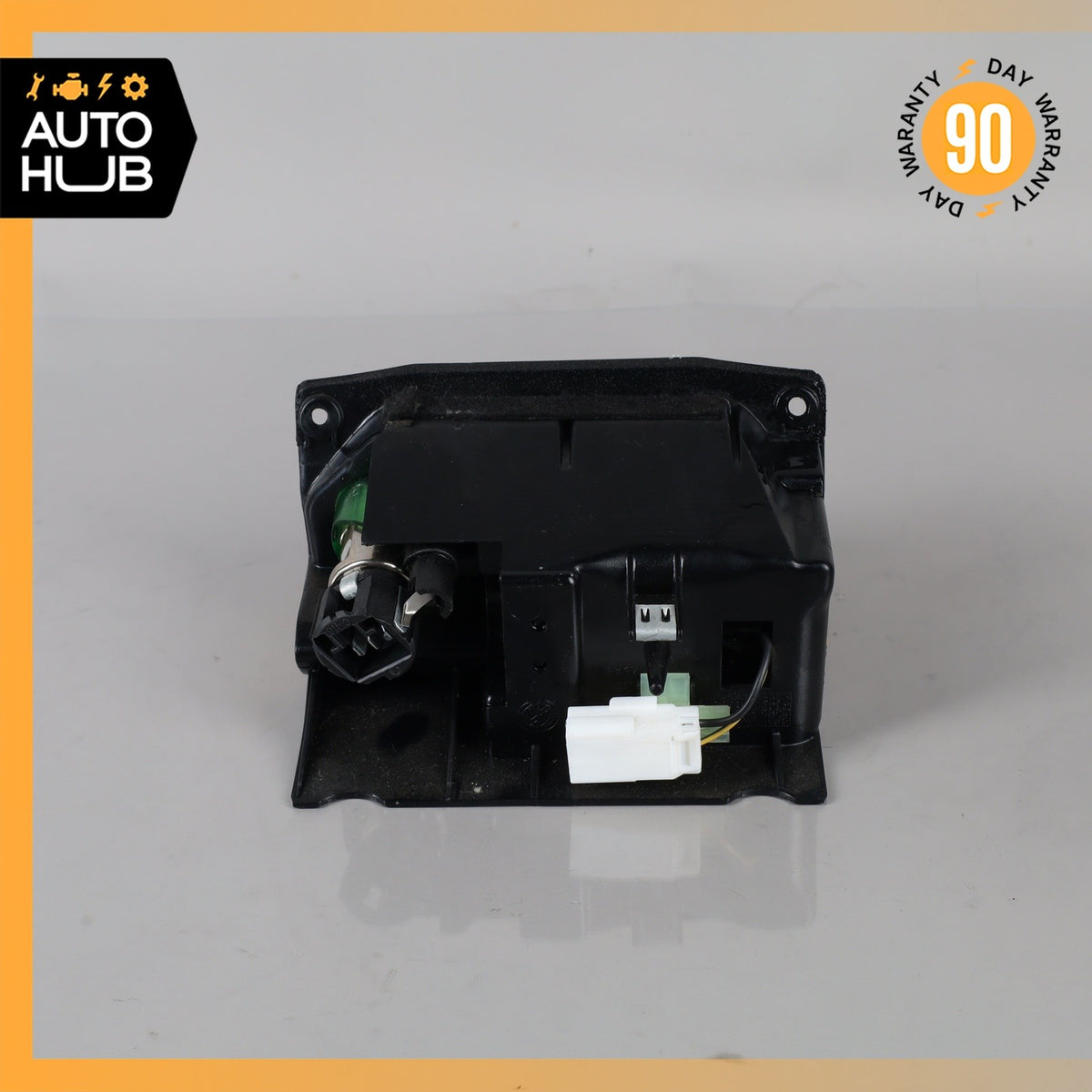03-13 Maserati Quattroporte M139 Center Console Ashtray Ash Tray Rear OEM 84k - photo 8