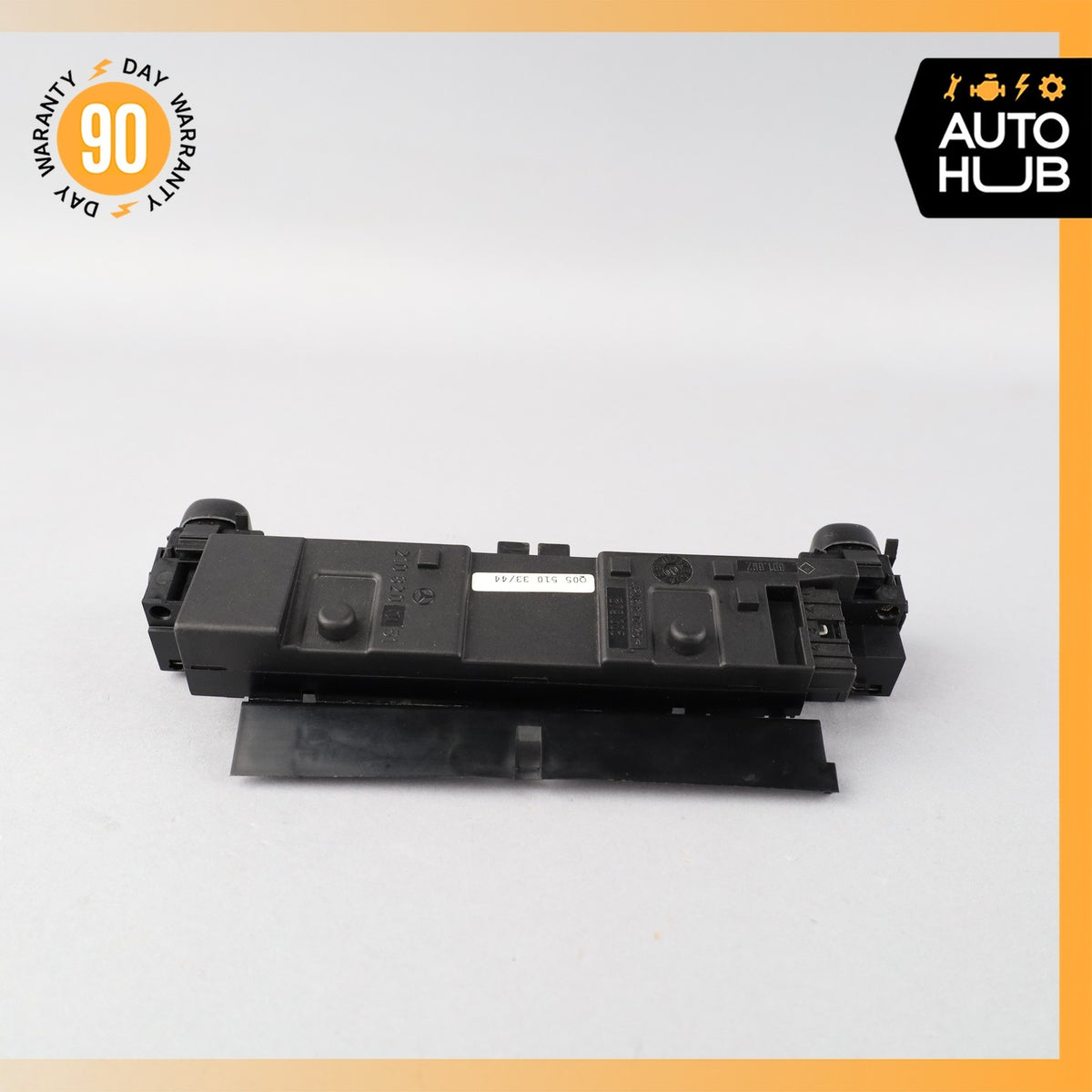 96-04 Mercedes R170 SLK320 CLK320 Control Panel Heated Seat Control Buttons OEM - photo 8