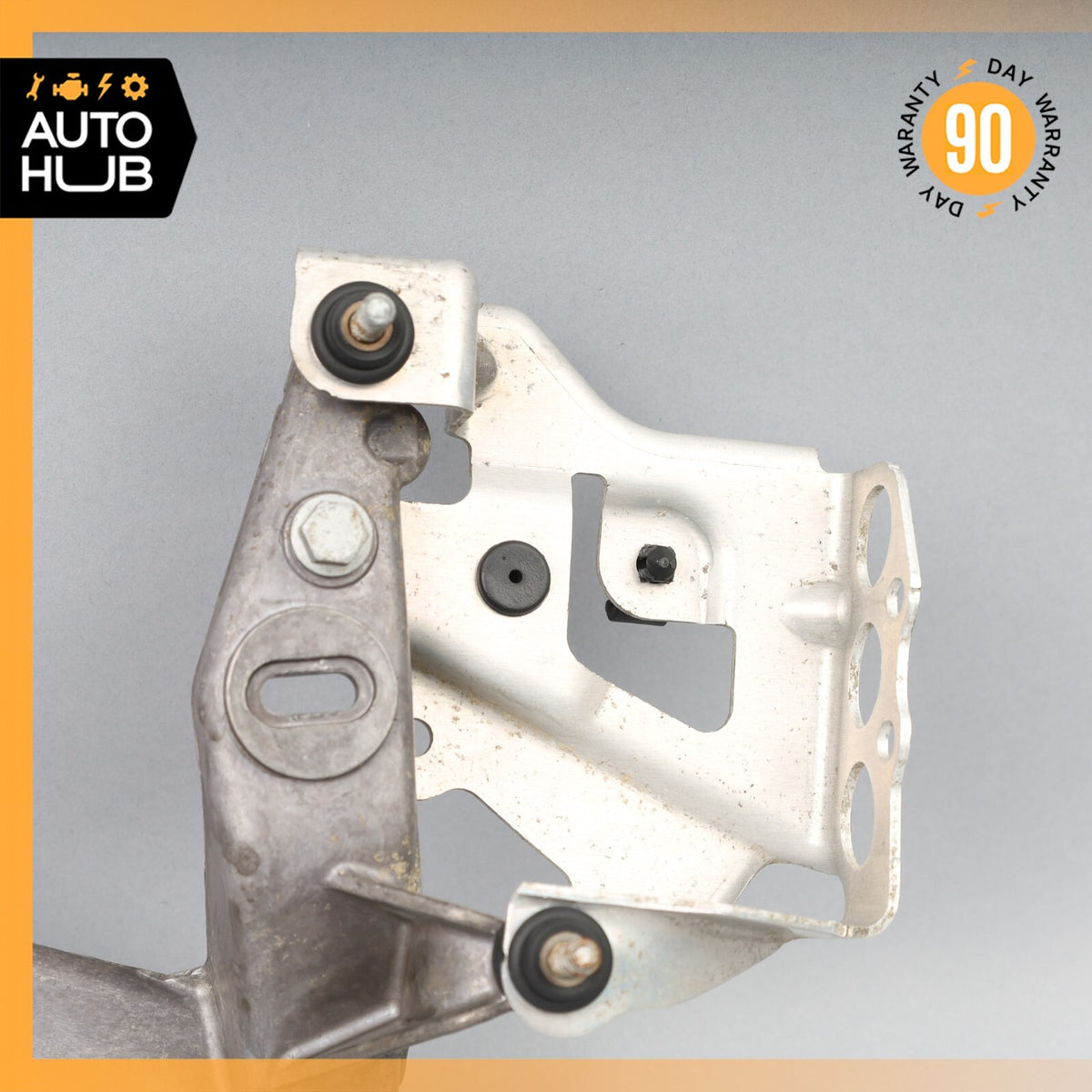 2012 Porsche Cayenne S 958 Air Airmatic Suspension Compressor Pump Bracket OEM - photo 2