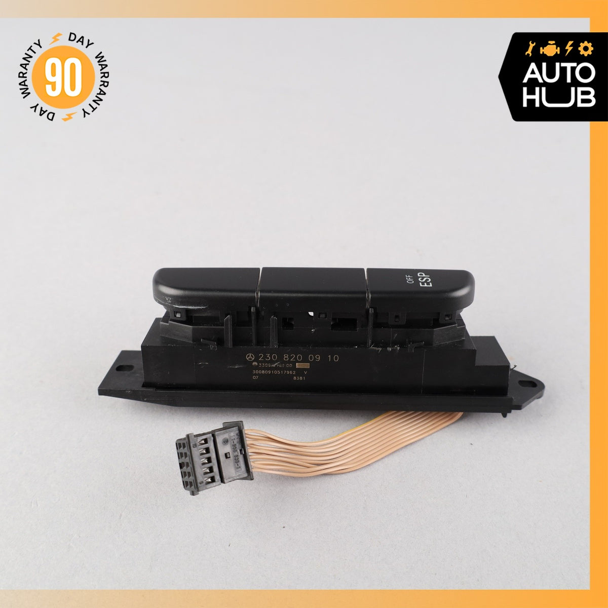 Mercedes R230 SL550 SL55 AMG Center Console ESP Switch Control Button OEM - photo 5