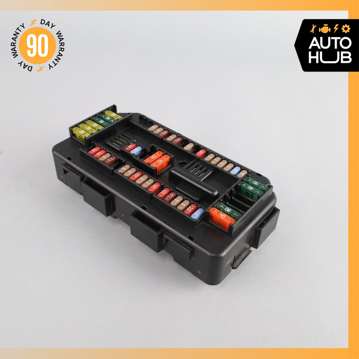 12-18 BMW F30 320i 328i 335i M3 Front Distribution Relay Junction Fuse Box OEM - photo 2