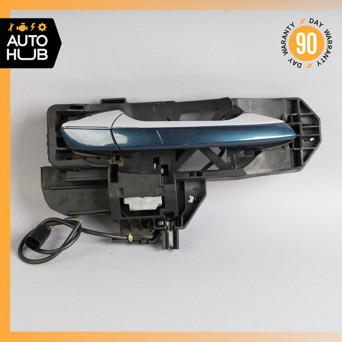 07-14 Mercedes W216 CL550 CL63 AMG Right Passenger Door Handle Keyless Go OEM - photo 1