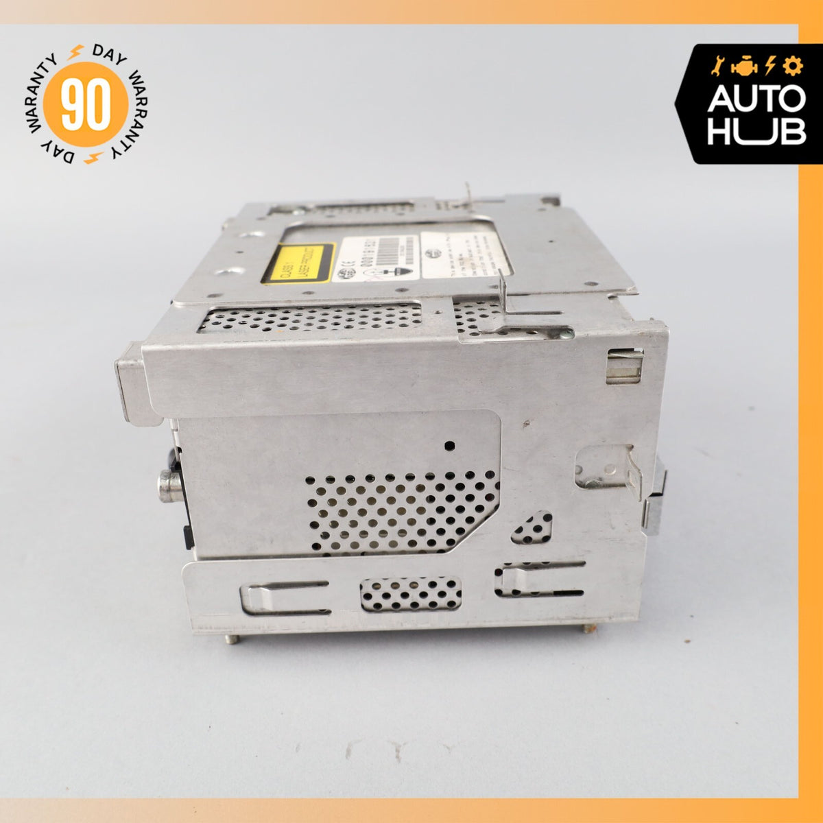 02-07 Maserati Coupe GT CC 4200 M138 CD Audio Head Unit NIT Module OEM 50k - photo 6