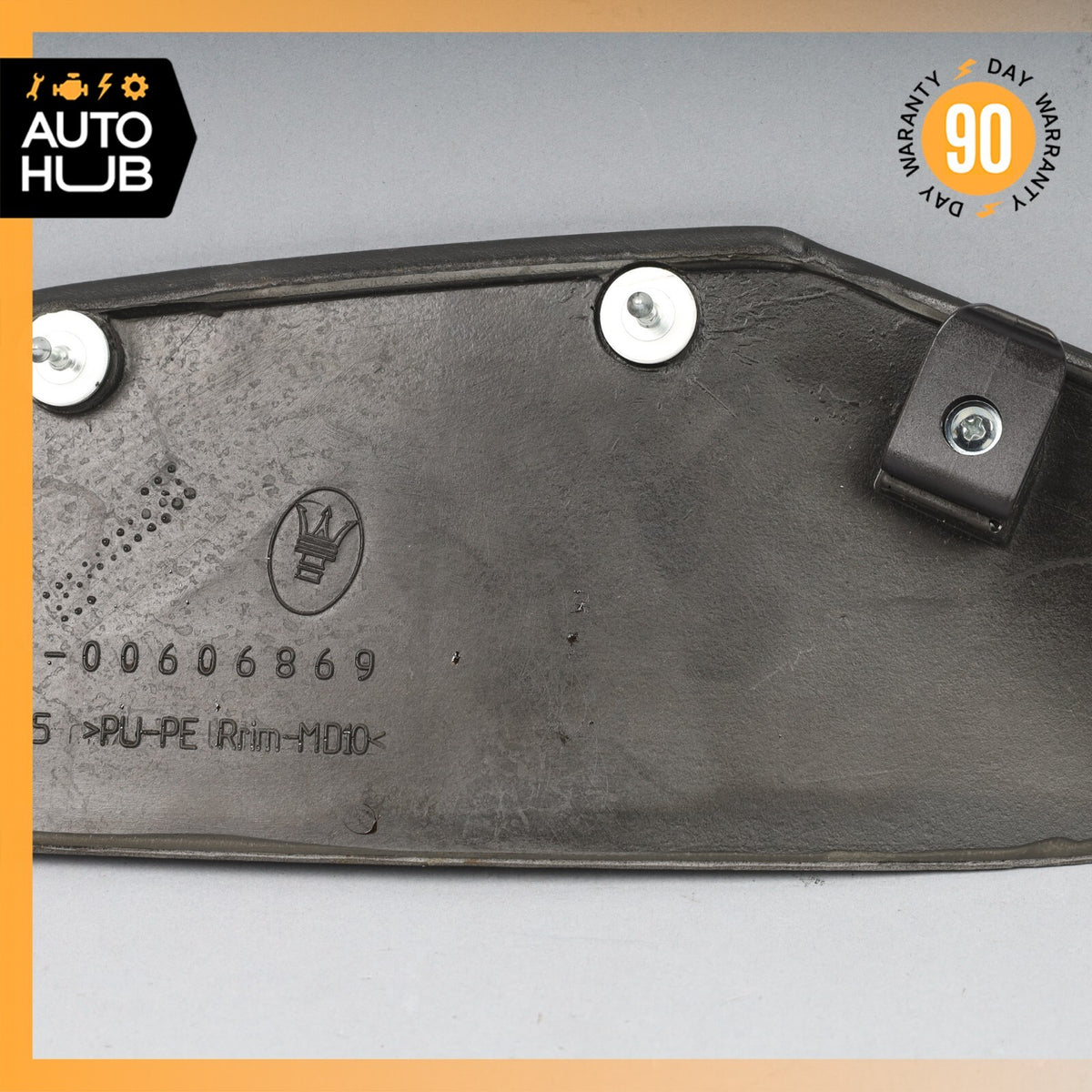 08-19 Maserati GranTurismo  Center Console Armrest Storage Panel Trim Left OEM - photo 9