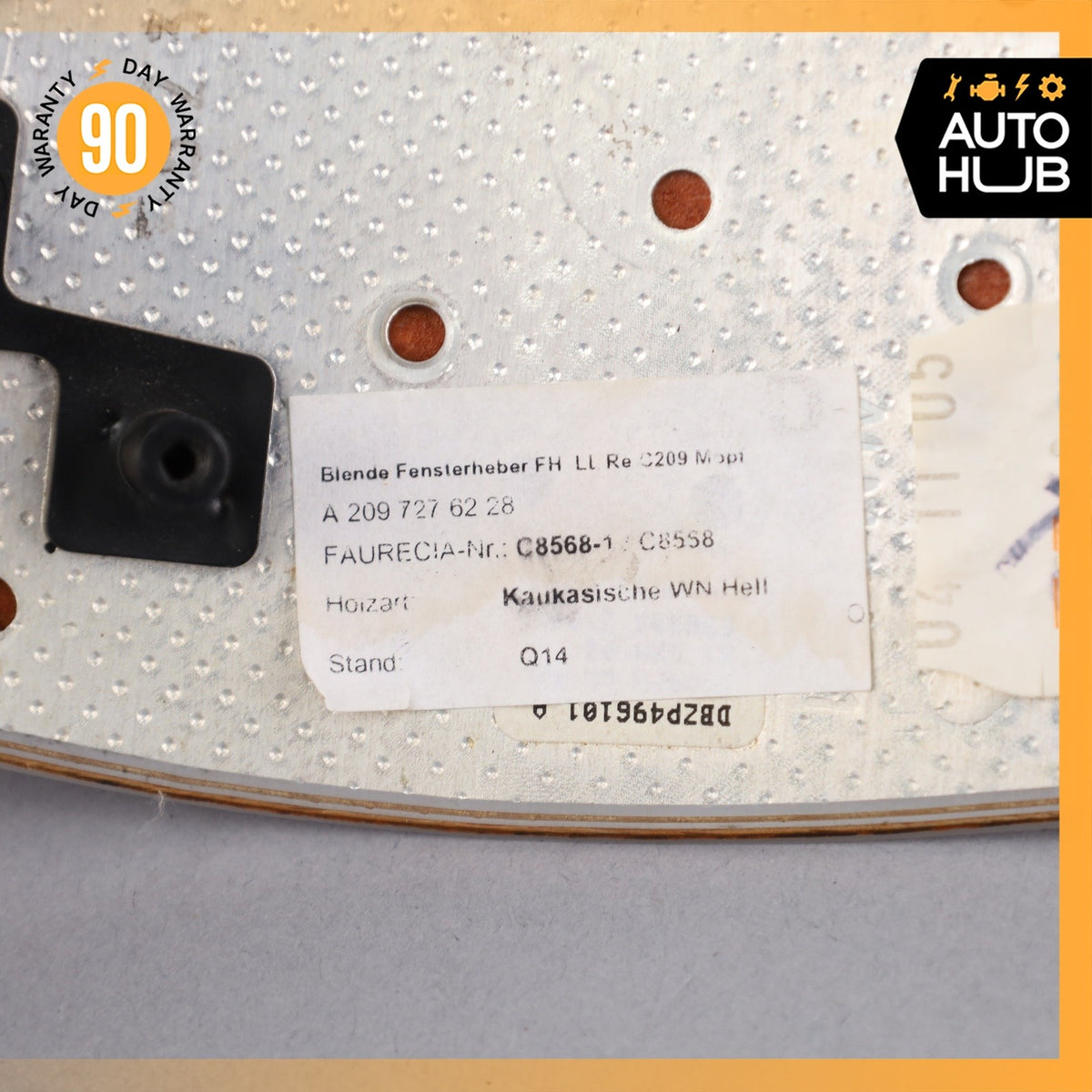 06-09 Mercedes W209 CLK550 CLK350 Right Side Window Switch Trim Wood OEM - photo 8