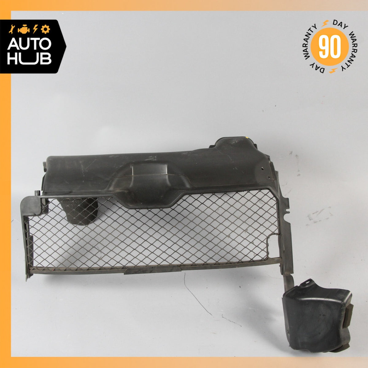 09-13 Maserati Quattroporte S M139 4.7L Radiator Support Baffle Air Duct OEM - photo 1
