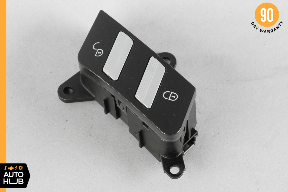 07-13 Mercedes W221 S400 S550 Door Lock Switch Front Right Passenger 2218213151 - photo 1