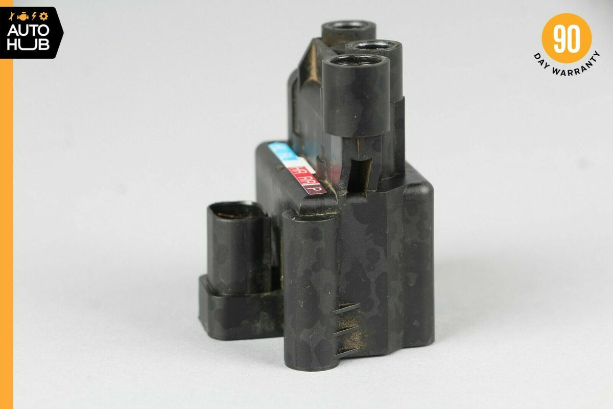06-13 Mercedes W251 R350 R500 Air Pneumatic Suspension Valve Block Airmatic OEM - photo 3