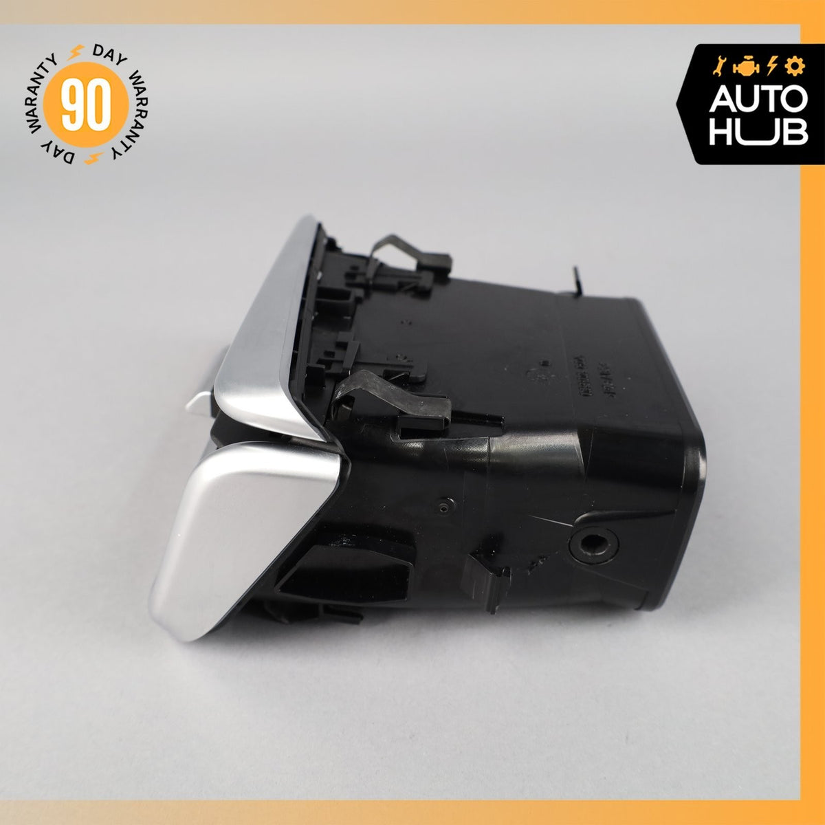 14-22 Maserati Ghibli M157 Dashboard Dash AC A/C Air Vent Right Side OEM - photo 2