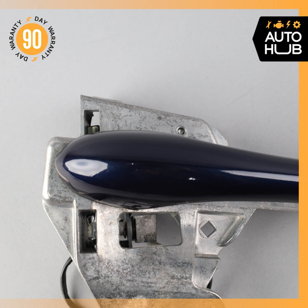 08-19 Maserati GranTurismo S M145 Front Right Side Exterior Door Handle OEM - photo 3