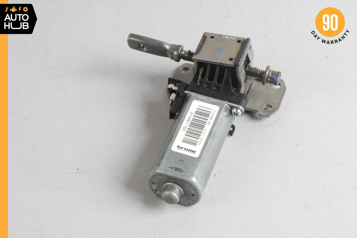 12-20 Mercedes R172 SLK250 SLK350 Right Side Seat Angle Adjustment Motor OEM 26k - photo 2