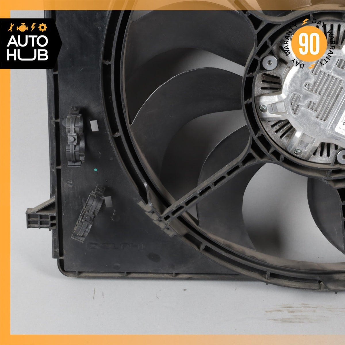 Maserati Quattroporte M156 Engine Radiator Cooling Fan Motor Assembly OEM 56k - photo 10